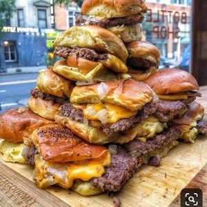 Meet your Posher, Sydney